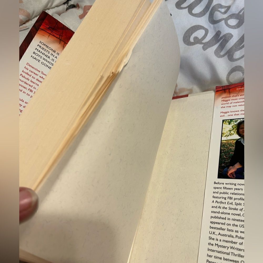 Hardback Book  - Picture 3 of 5